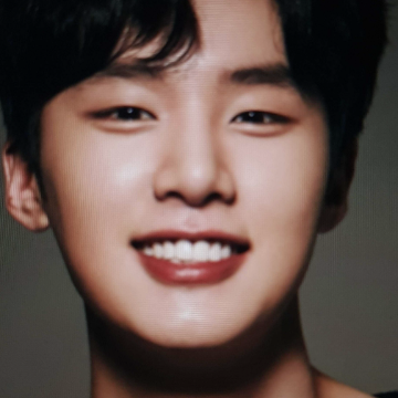 얼굴 인식